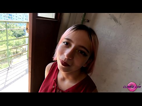 ❤️ Cov tub ntxhais kawm Sensual Sucks ib tug neeg txawv txawv nyob rau hauv lub Outback - Cum ntawm nws lub ntsej muag ❤️❌  porno  ntawm peb  ❌️ Ib